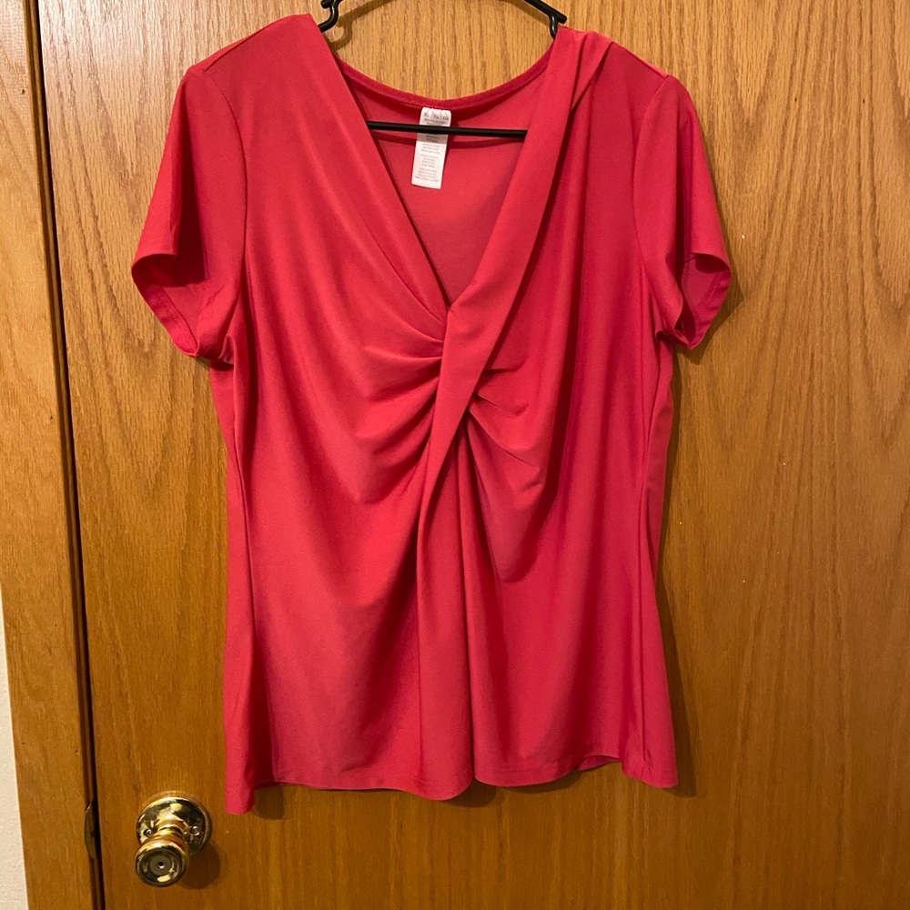 Hot pink top size XL